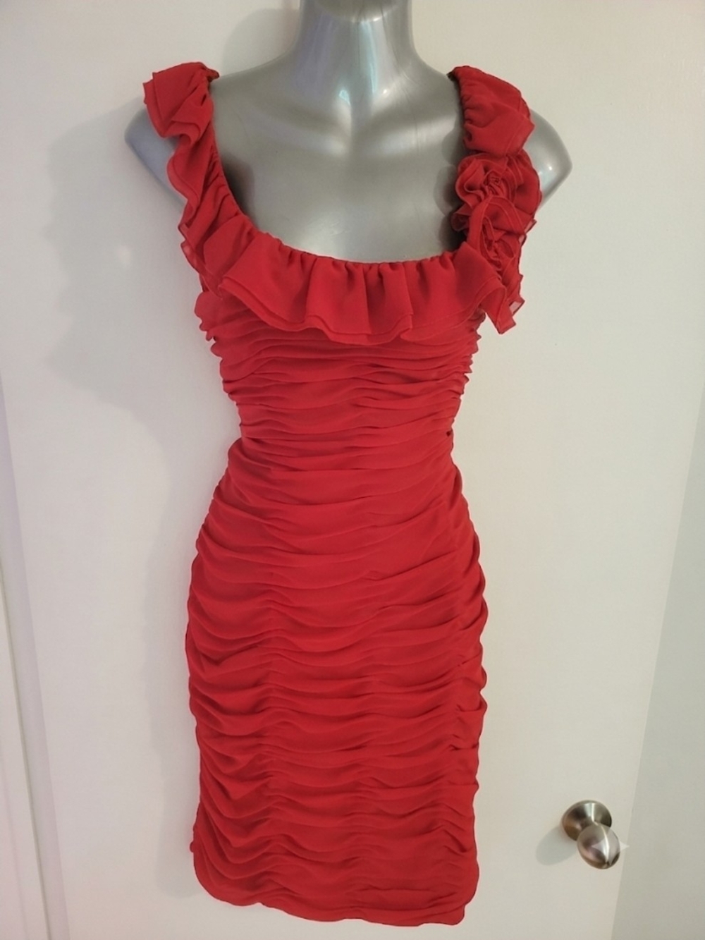 Red Ruched Square-Neck Bodycon Dress - Picture 2 of 2
